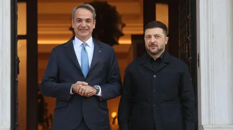 Ukraine to Secure US LNG through Greece Amid Ongoing Energy Crisis