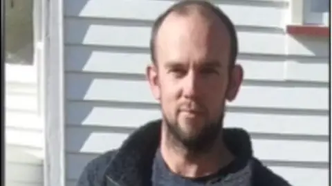 Tragic End to New Zealand Manhunt: Father Shot by Police After Four Years on the Run