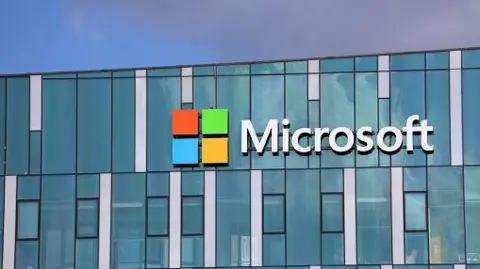 Disruption in Microsoft Cloud Services Following Red Sea Cable Damage