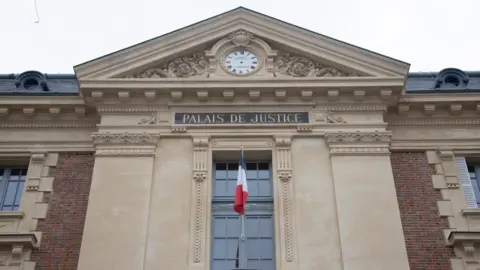 France’s 79‑Year‑Old Detainee Faces Trial for 1995 Murder