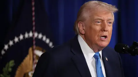 Trump Claims Venezuela to Supply Up to 50 Million Barrels of Oil to the US Post-Military Operation