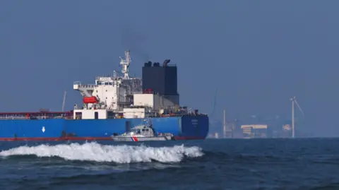 French Custody of Indian Captain from Alleged Russian Shadow Tanker