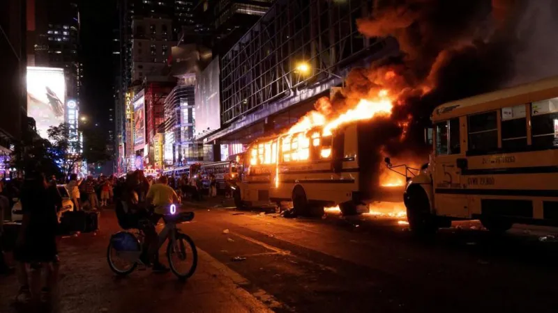 Knicks Win Sparks Teen Shooting and Bus Riots in Manhattan