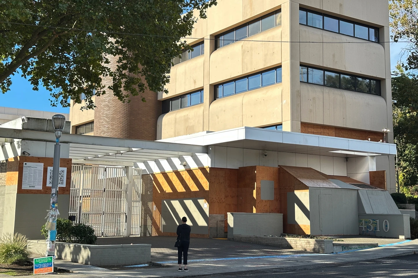 Federal Control of Oregon National Guard Sparks Controversy