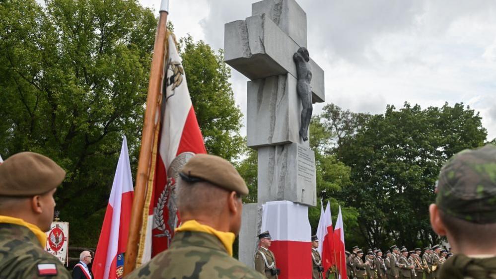 Poland Plans Memorial to 100,000 Polish Victims of Ukrainian Nationalist Killings During WWII