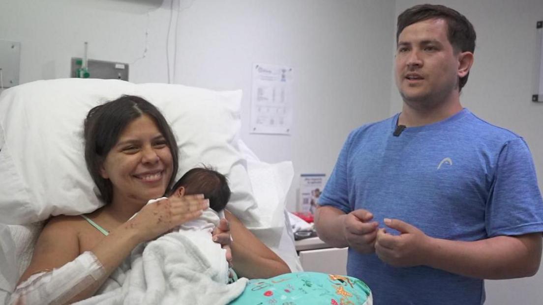 Venezuela Quake: Mother and 18‑Day‑Old Baby Pulled From Rubble