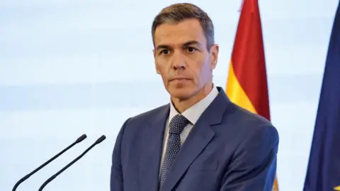 NATO Confirms No Provision for Member Expulsion Amid US Tensions with Spain