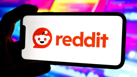 Danish Man Receives Suspended Sentence for Sharing Nude Clips on Reddit