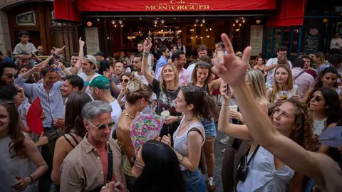France Bans Alcohol at Fête de la Musique Amid Record‑Breaking Heatwave