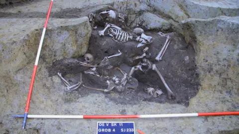 Excavation Reveals Mass Grave of Ancient Roman Soldiers in Croatia
