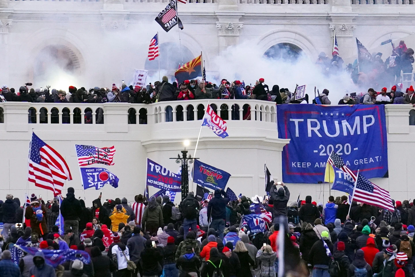 DOJ Erases Jan. 6 Justice Records, Labels Prosecutions 'Partisan Propaganda' in Trump Timeline Overhaul