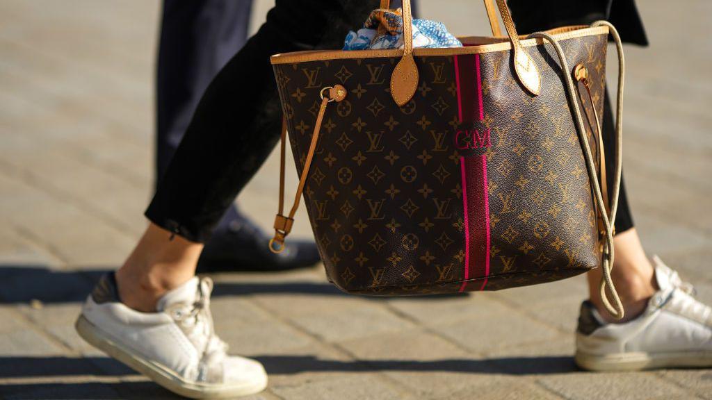Vietnam Tightens Control on Fake Luxury Goods: A Battle Against Counterfeits