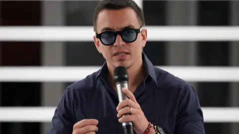 Ecuadorian President Claims Foiled Attempt to Poison with Chocolate and Jam