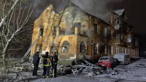 Russia Employs Rarely Used Oreshnik Missile in New Offensive Against Ukraine