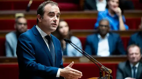 French Prime Minister Survives Confidence Votes Amid Pension Reform Controversy