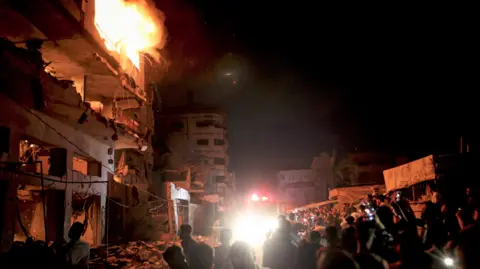Hamas Commander Killed in Israeli Airstrike Amid Ongoing Conflict