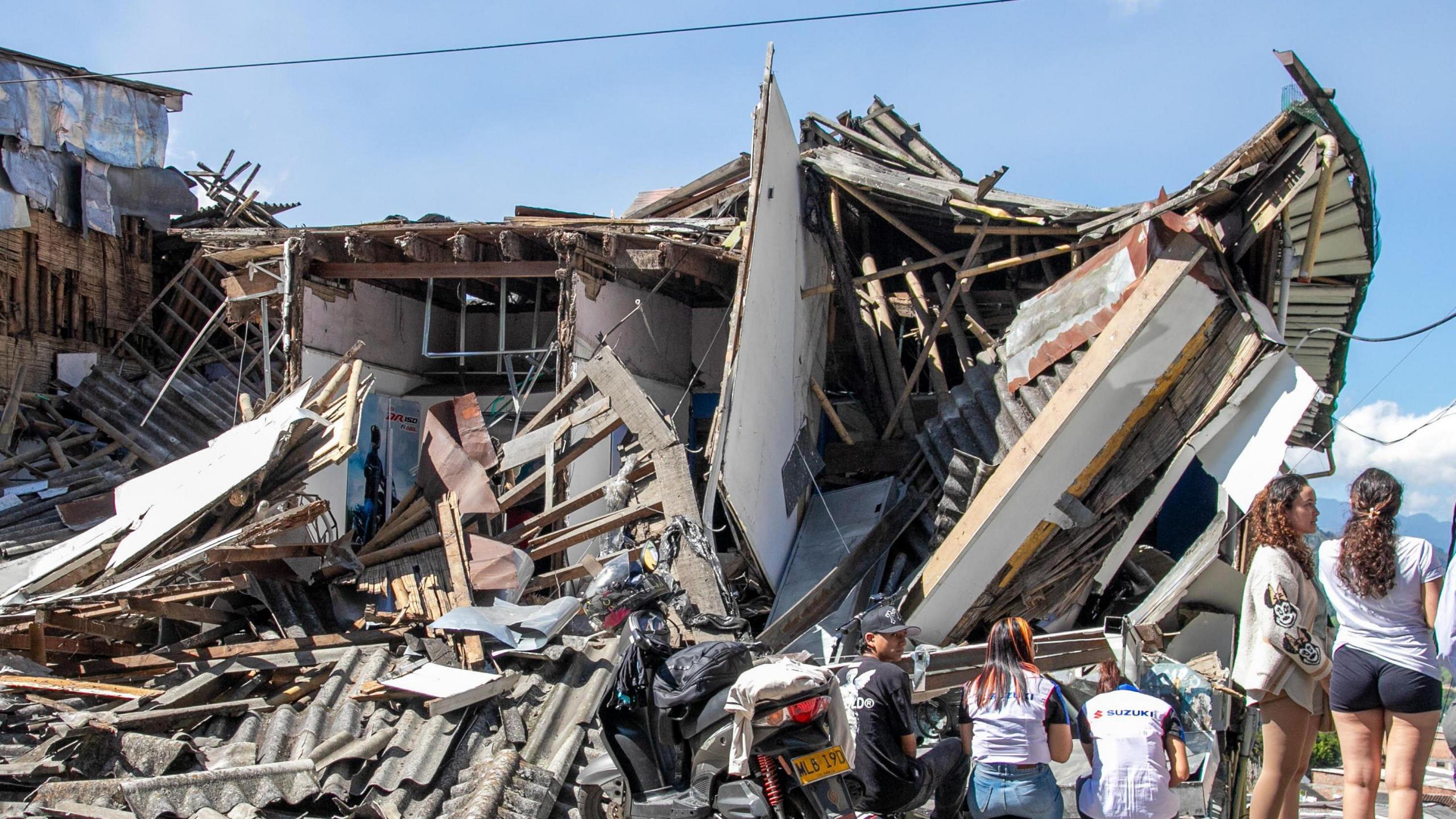 Colombia Slashes 130 Lives in 7.4‑Magnitude Earthquake, Nationwide Emergency Declared