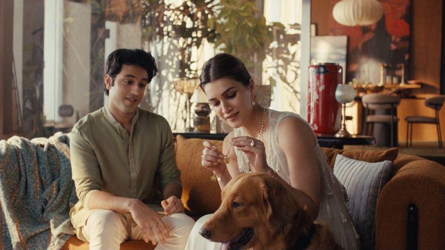 Giva Pulls Rakshabandhan Ad After Critics Call Kriti Sanon's Outfit Too Revealing