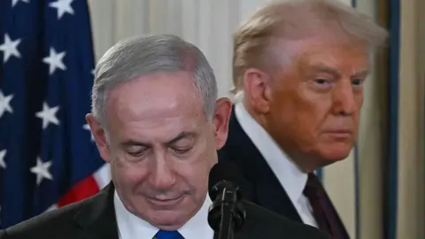 Iran Deal Places Netanyahu in Political Cross‑Examination