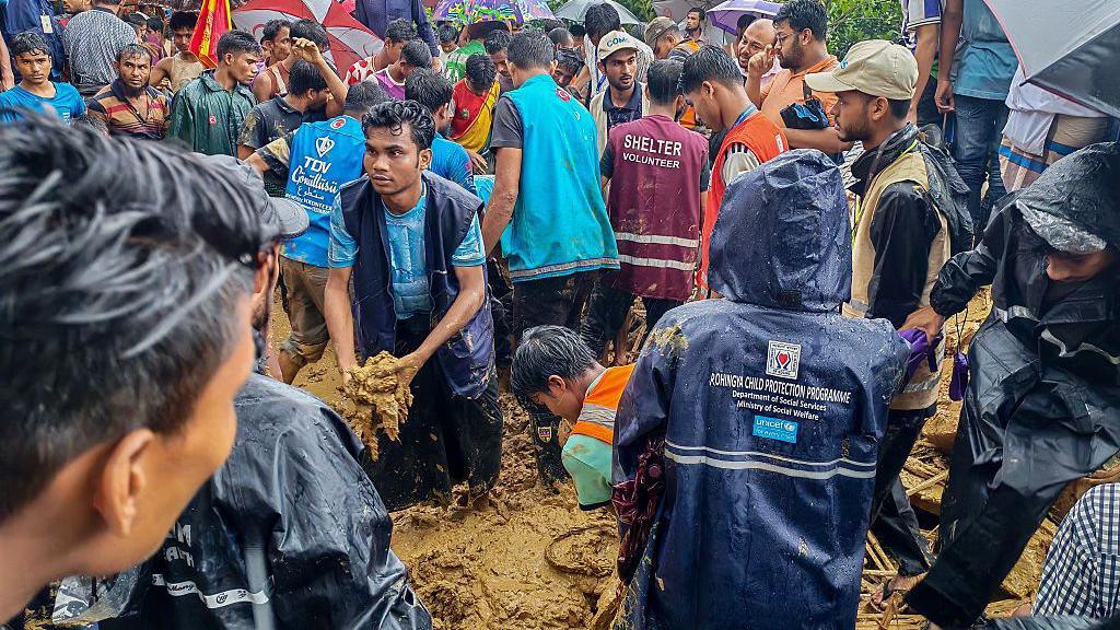 Eight Dead After Landslide Drowns New Girls' School in Bangladesh's Refugee Camp
