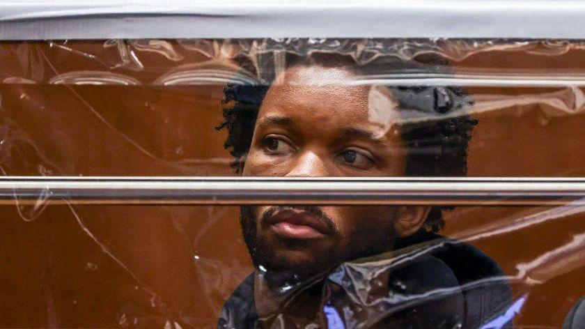 Celebrity Lawyers Withdraw From US Singer D4vd's Murder Trial, Public Defender Takes Over