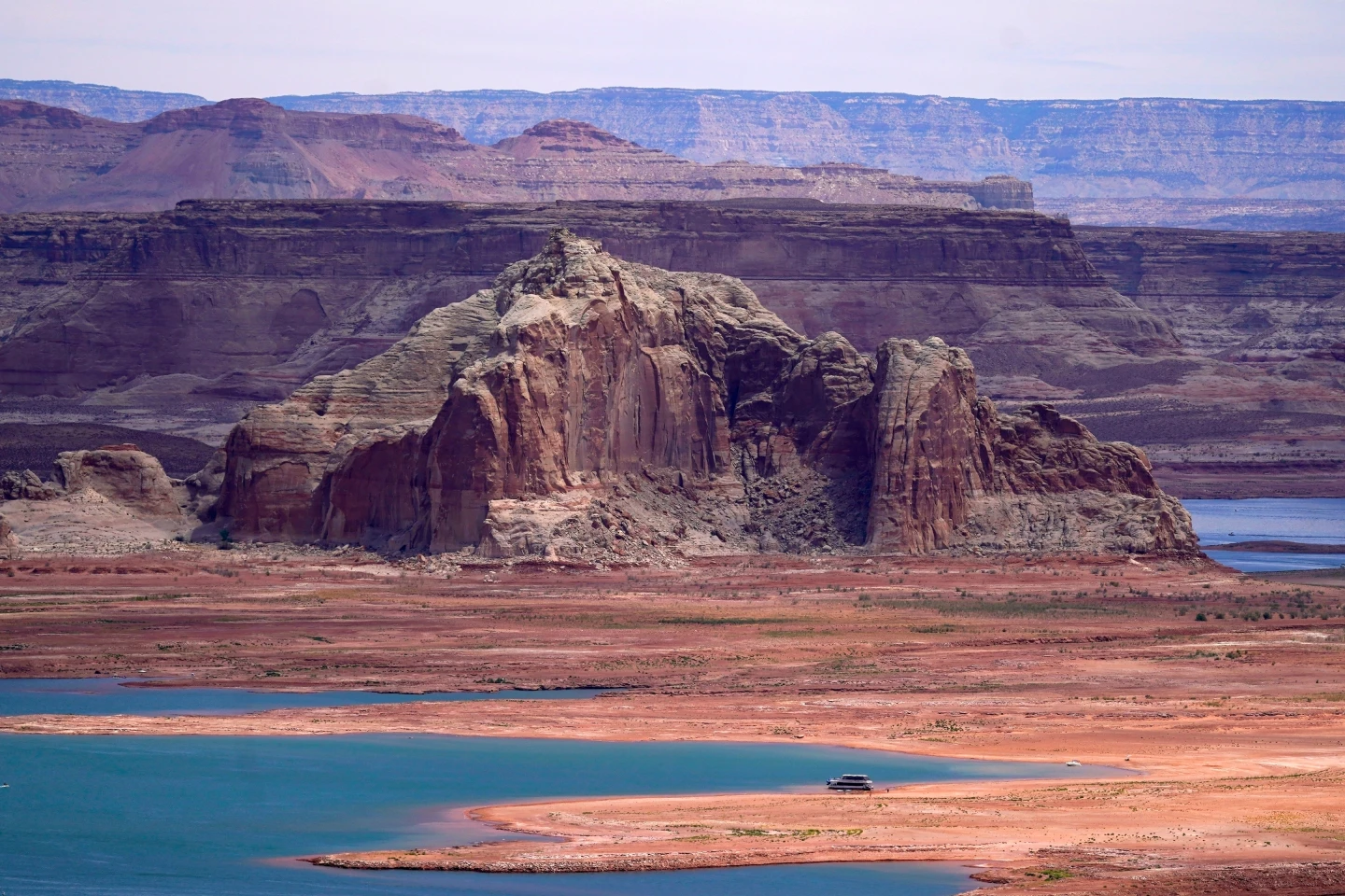 Desperate Water Releases from Flaming Gorge Aim to Sustain Electricity Amid Western Drought