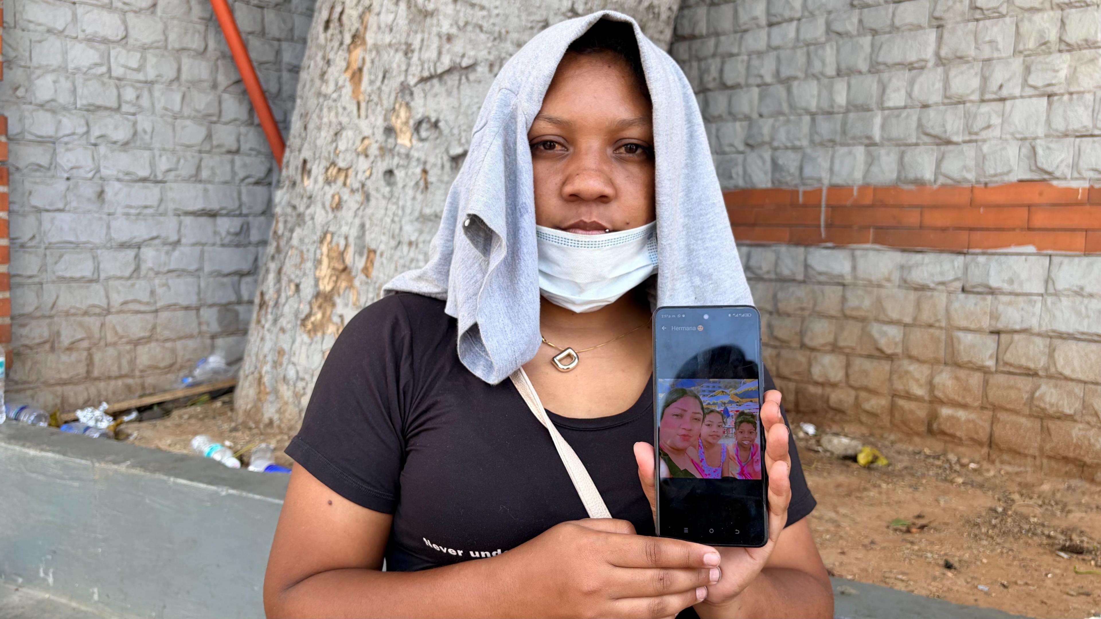 Venezuela Anger Mounts Over Slow Earthquake Rescue Response