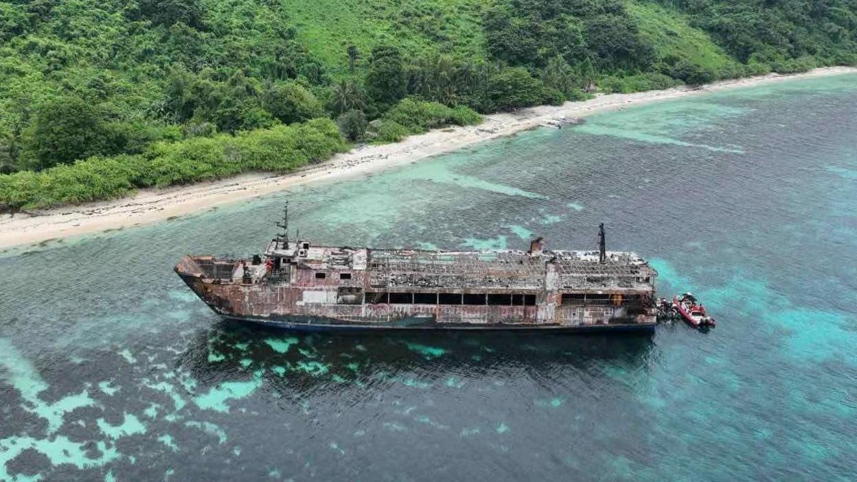 Ferry Blaze in Coron Claims 35 Lives, Many Still Missing