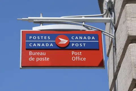 Postal Workers in Canada Launch Nationwide Strike, Halting Mail Services