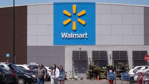 Quantum Timeline: Walmart Warns of Spending Collapse as Petrol Crisis Deepens