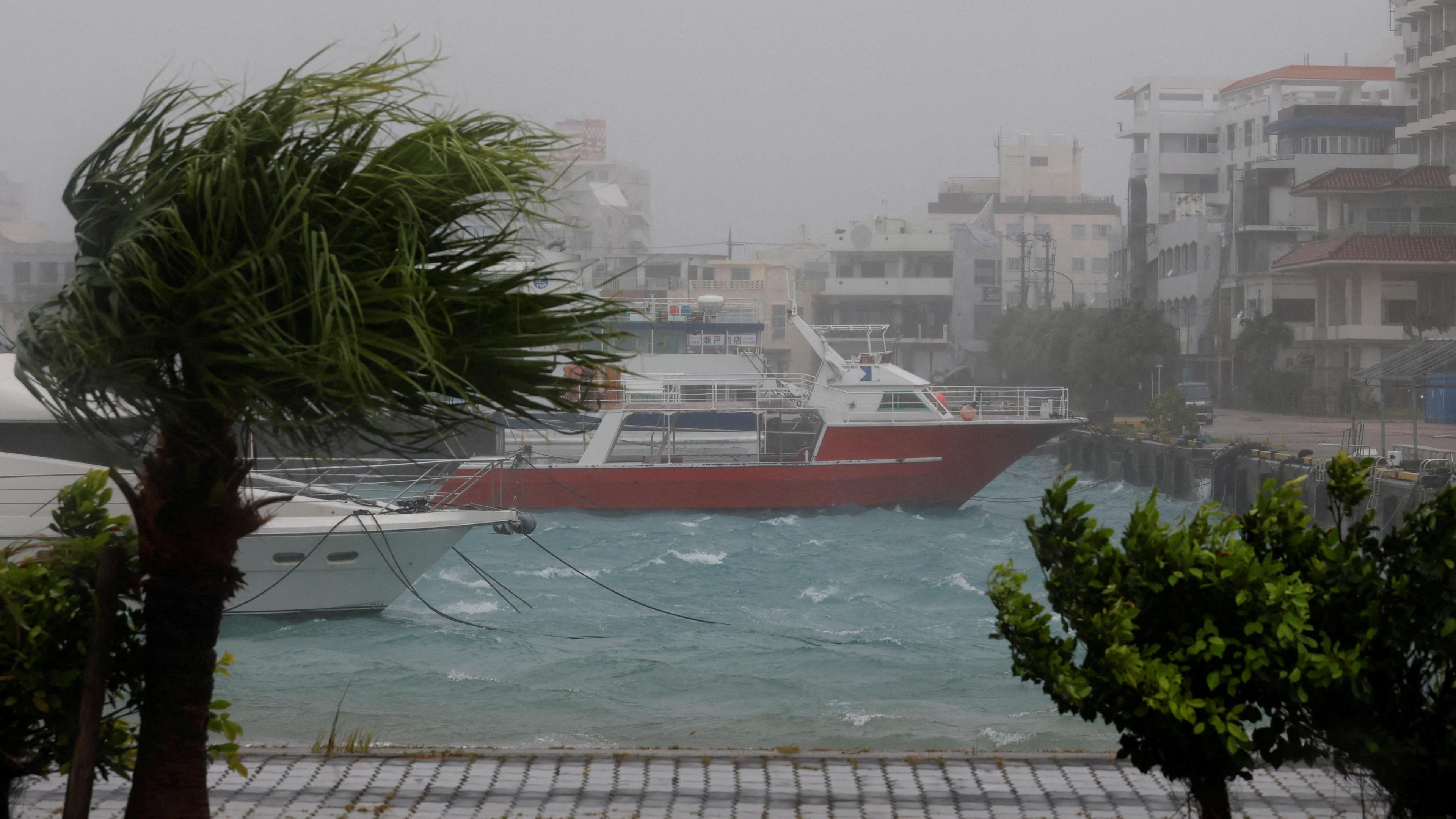 Typhoon Bavi Threatens China’s Eastern Coast, Wenzhou Readies for Impact