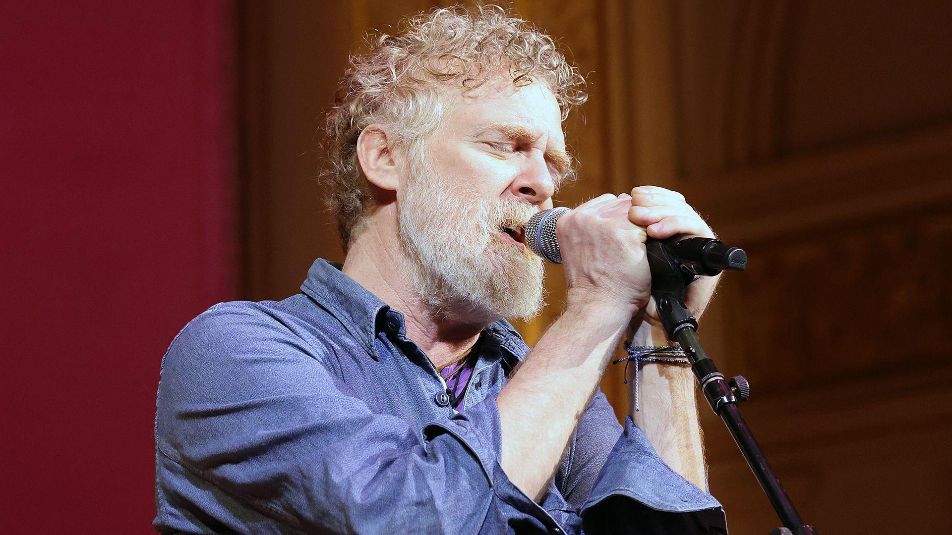 Glen Hansard: From Oscar to Heart‑broken Tributes—A Life Lost in a Dublin Crash